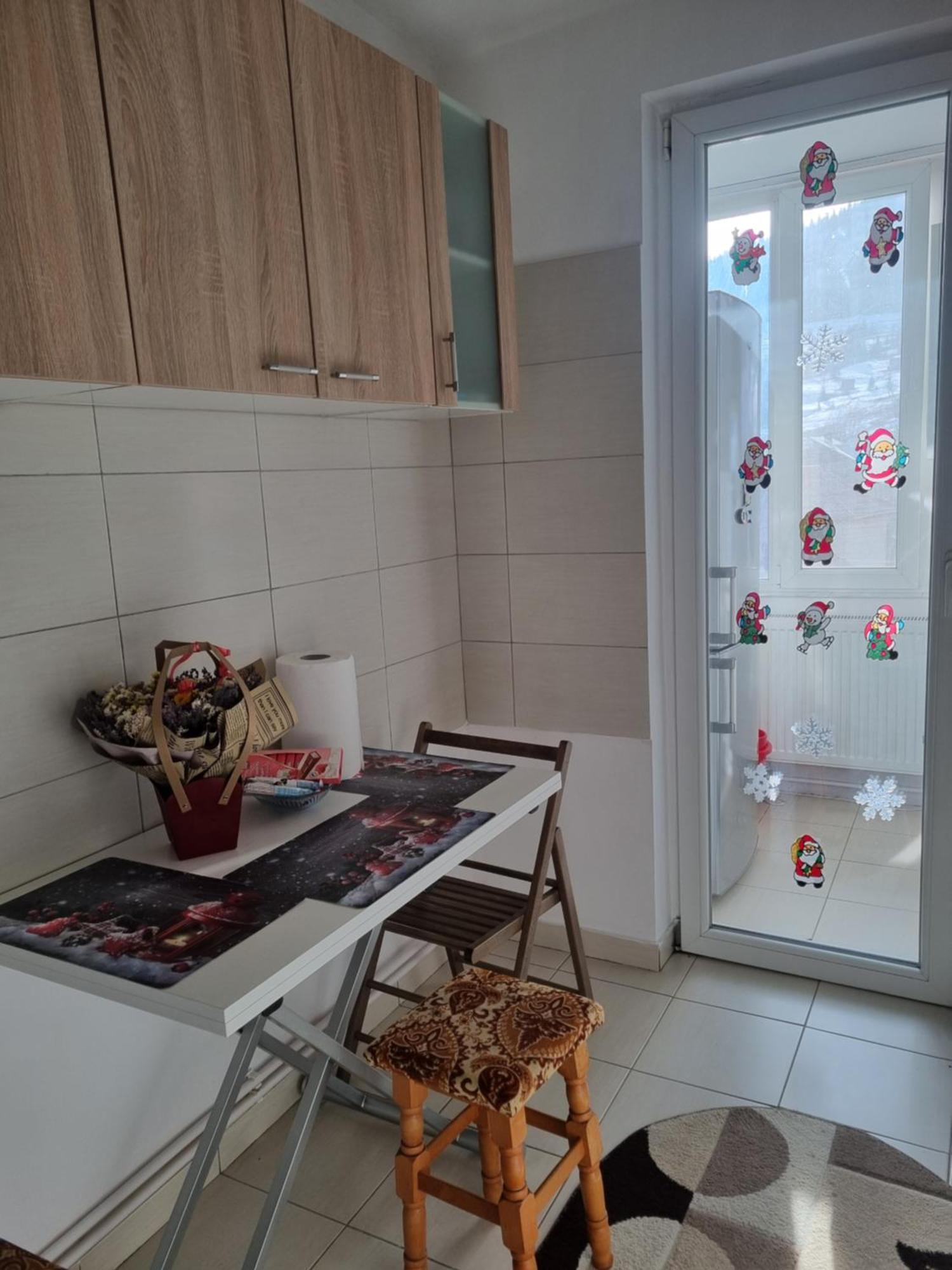 Appartamento Garsoniera Emilia Câmpulung Moldovenesc Camera foto