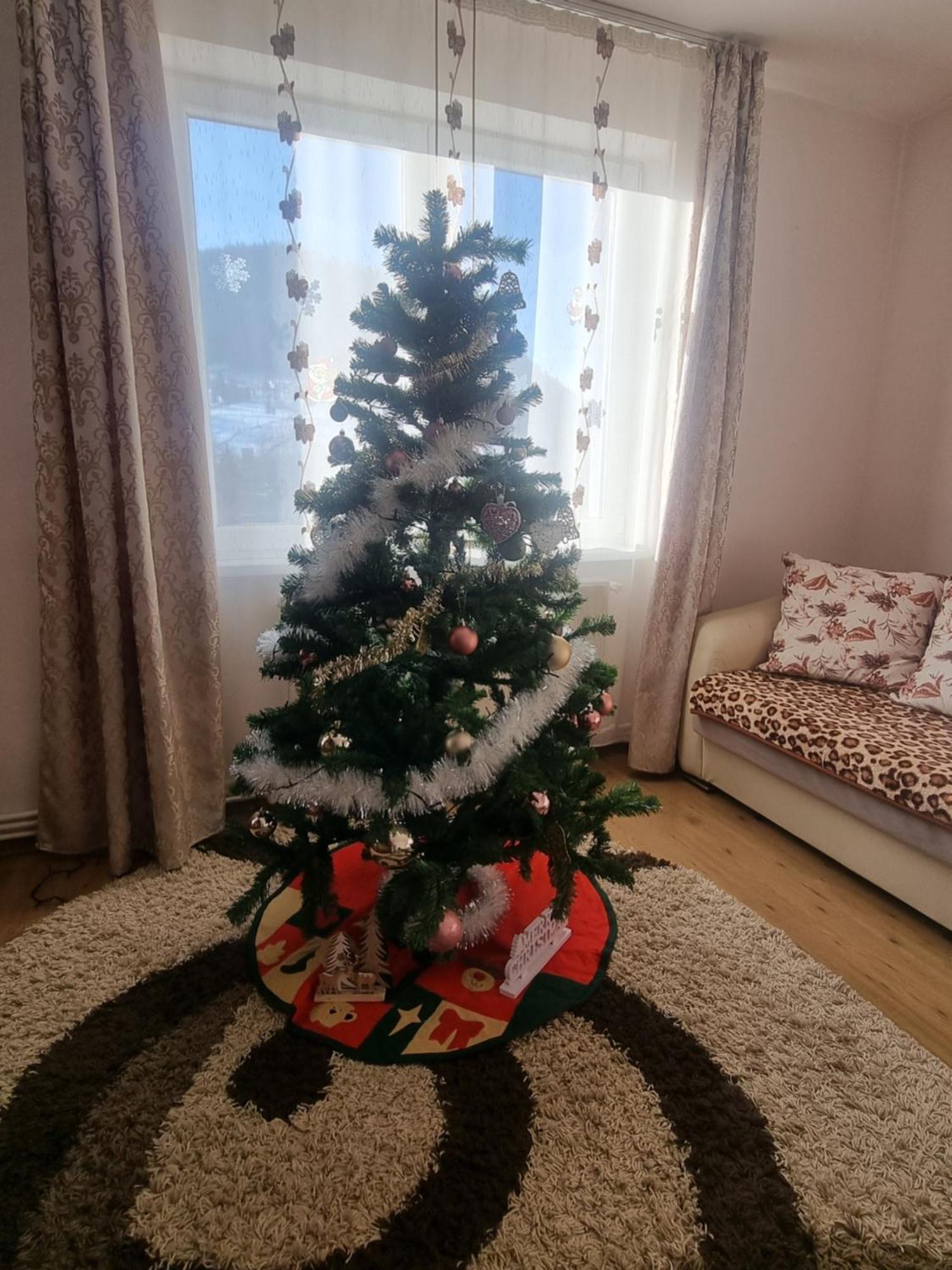 Appartamento Garsoniera Emilia Câmpulung Moldovenesc Esterno foto