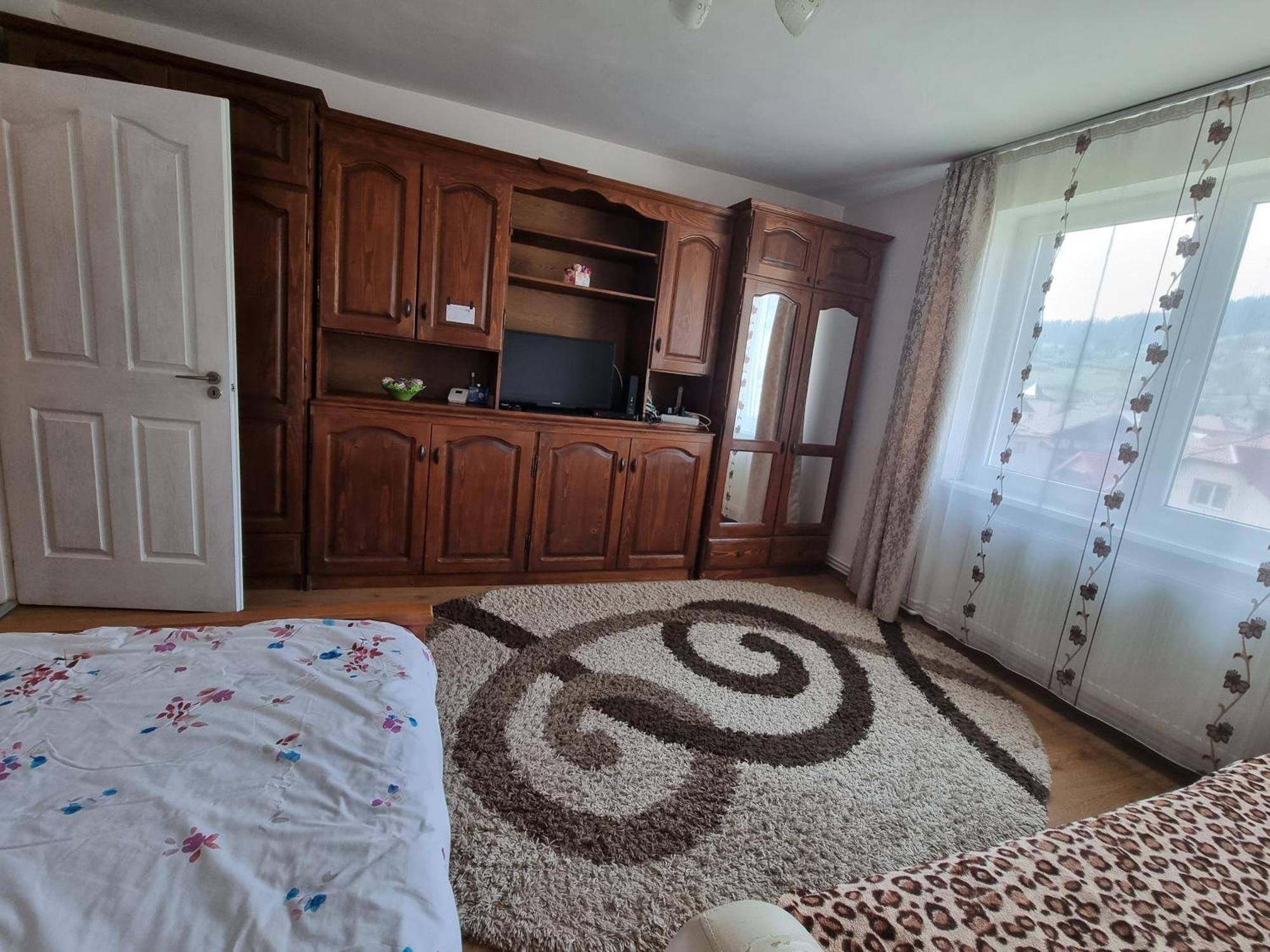 Appartamento Garsoniera Emilia Câmpulung Moldovenesc Esterno foto